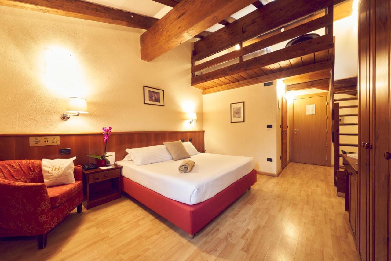Ih Hotels Courmayeur Mont Blanc Esterno foto