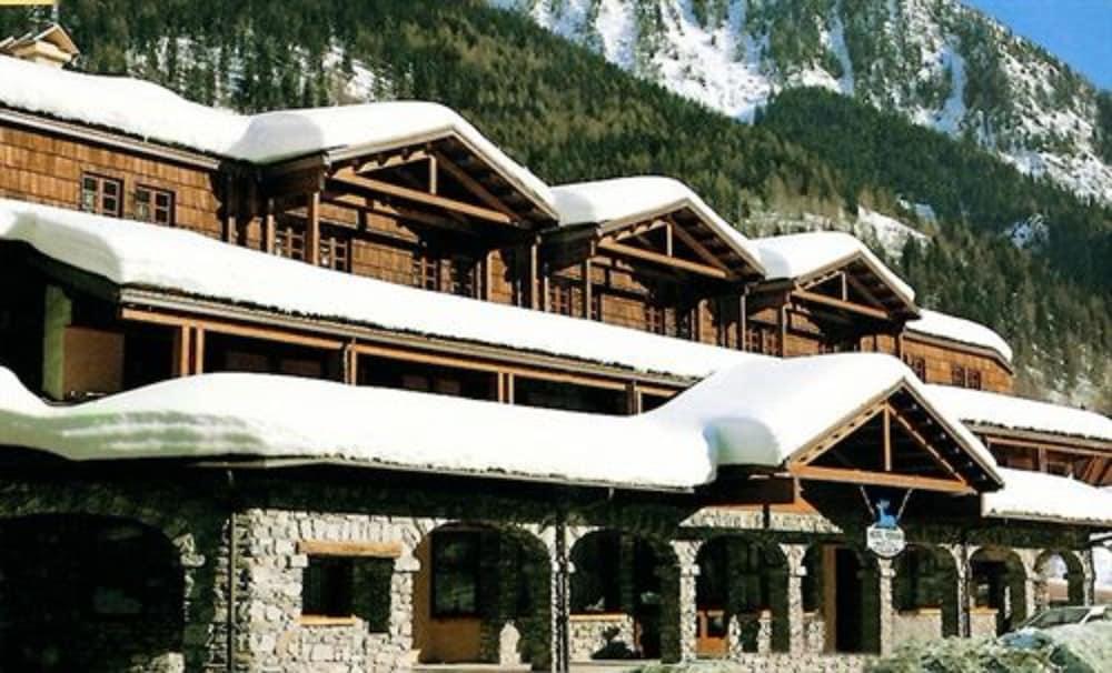 Ih Hotels Courmayeur Mont Blanc Esterno foto
